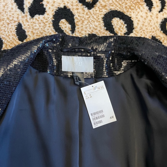 Cropped Black Sequin Jacket - Picture 8 of 9